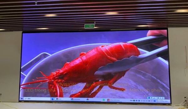 Nghiệm thu dự án màn hình LED trong nhà Full Color do VIVISION triển khai tại Royal City
